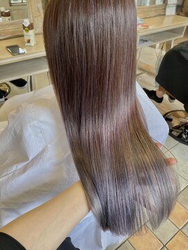 エイミーバイアフロート(amie  by afloat) ＊ 美髪ロング×大人のシークレットハイライト