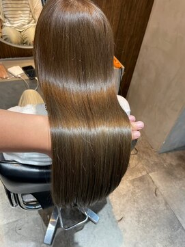 ドットハリス(.Hallis) 髪質改善/大人かわいい/ミディアム/ロング/20代/30代/40代