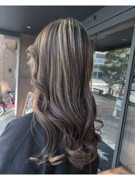 カフェアンドヘアサロン リバーブ(cafe&hair salon re:verb) たーくさんハイライト☆