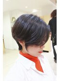 ジェンダー★大人女性ハンサムショート