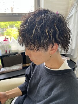 ヘアーグランデシーク(Hair Grande Seeek) ツイストスパイラルパーマ×メッシュハイライトマッシュウルフ☆