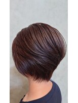オーガニック ヘアサロン クスクス(organic hair salon kusu kusu)&nbsp;耳掛けショート×くすみラベンダー