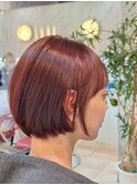 耳かけも可愛いチェリーブラウンボブ