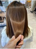 もうクセ毛に悩まない!縮毛矯正で手にいれるサラサラ美髪
