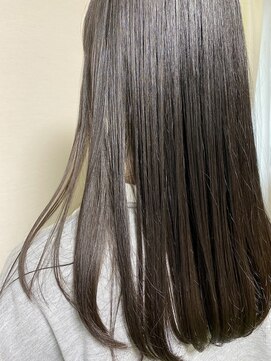 ルッソリベラ 池袋(Lusso libera) ツヤ髪ロング 髪質改善トリートメント◎30代40代50代