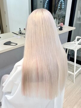 ドットハリス(.Hallis) ホワイトカラー/ホワイトベージュ/ハイトーン/髪質改善