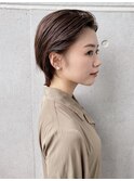 フォーマルにもカジュアルにもクールビューティーショート