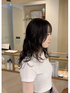 シアン 栄店(CYAN.) アイロンで巻かずに簡単スタイリング！ゆるめパーマ