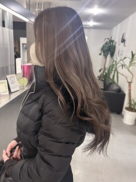 キング(K!ng) 縮毛矯正髪質改善ハイライトレイヤーカット枚方美容室エクステ