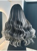 シルバーアッシュホワイトシルバーハイライト
