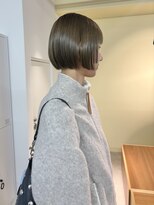 ロジェ(loje)&nbsp;20代30代40代　オリーブグレー/ミニボブ