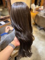 リゴッツ ドゥア プトゥリ(Regottz dua putri)&nbsp;巻き髪でも艶感12.16オリーブグレー