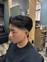 オールマンバーバーショップ 流山おおたかの森(Allman Barbershop)&nbsp;波巻きツイストスパイラル/センターパート/流山おおたかの