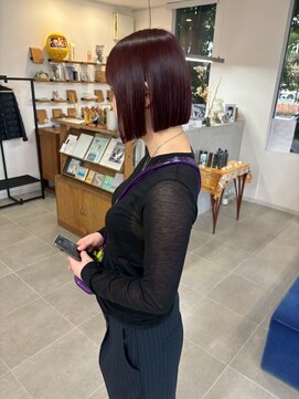 O ミニボブエアストレート艶髪切りっぱなし束感ショート
