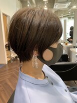 ニーフ 恵比寿(neaf)&nbsp;イメチェン　ホワイトブロンド　外ハネボブ 美髪　ワイドバング