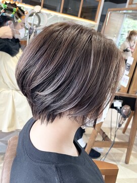 バブ バイネオリーブ(Bab by neolive) 秋のショートボブ