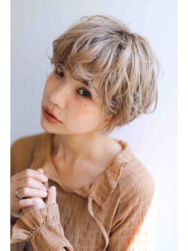 スピガ(SPIGA) ハイトーン丸みショート