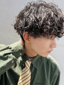 アットラブ バイ ベル(at'LAV by Belle) ツイスパ×ロシパーマ