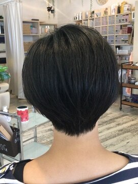 アシャ ヘアー ソリューション 神戸店(asha hair solution) 20代30代40代◆上品大人ショート☆丸みショートで大人ガーリー♪
