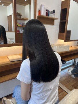 キヌ(kinu) 髪質改善ストレート&水素カラー