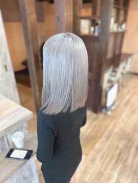 モアムー(Moremuu) シルバーカラー