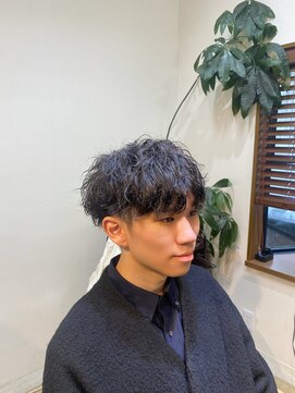 ミオ(mio) シースルーセンターパート×ツイストスパイラル