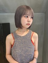 ニキータ(Nikiita)&nbsp;〈黒染め履歴からハイトーングレージュ〉