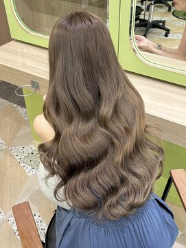 イオエ 西梅田(ioe) ブリーチなしカラー/髪質改善/ミルクティーベージュ/小顔ヘア