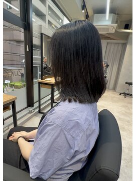 ズッカ(ZuKKa) 《ZuKKa》レイヤーカット◇20代30代40代50代【武蔵小杉/新丸子】