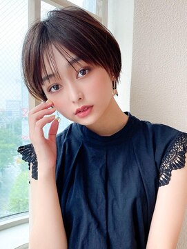 ラルユー 金山(LallYou) デザインカラーで暗髪でも重くないグランマッシュショート