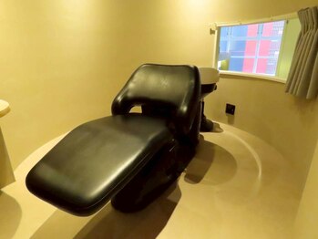 札幌ヘッドスパ・ヘアセットサロンの写真/【完全個室×女性スタッフ】誰にも邪魔されず、心ゆくまで寝落ち。大人女性のための休息の隠れ家。