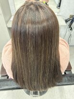 ネウィ 所沢(newi)&nbsp;白髪ぼかしハイライト