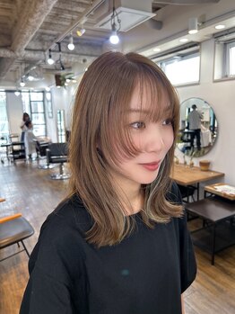 キーゴ 博多(KY-GO.)の写真/ハイライトやインナーカラーなどブリーチを活かす技術で白髪を馴染ませます　博多/博多駅徒歩3分