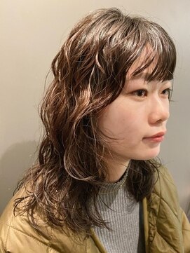 Nero Tanaka ミディアムパーマ L ネロ ヘアアンドライフストア 渋谷 Nero Hair And Lifestore のヘアカタログ ホットペッパービューティー