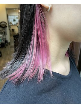 ジャコ ヘアー(jako HAIR) 黒髪ボブ　インナーカラー　イヤリングカラー　ピンクカラー