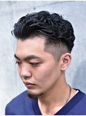 フェードカット　宮城リョータ風　無造作パーマ　
