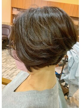 ビーチ ヘア メイク 綱島店(BEACH hair make) 前下がりボブ