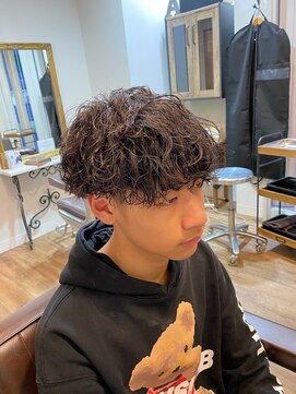 アグラン 梅田本店(a Gland) 波巻きパーマ