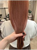 ピンクベージュ