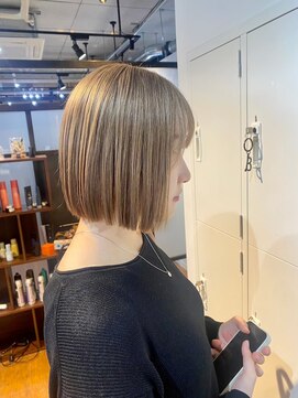 ナンバー 秋田店(N°) シルキーベージュ◎タッセルボブ