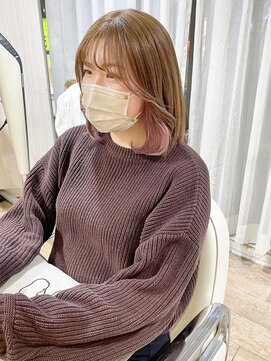 ネオリーブ チロル 横浜西口店(Neolive CiroL.) ピンクラベンダー　インナー　ケアブリーチ　フォギーベージュ