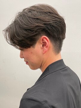 ノイズオオサカ 梅田店(NOISM OSAKA) センターパートニュアンスパーマスパイラルパーマメンズパーマ