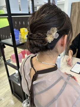 ディーボーイ 健軍店(D-BOY) お呼ばれヘア