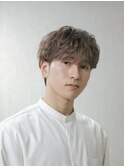 ラウンドマッシュシャドウパーマブリーチミルクティーベージュ