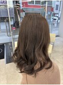 美髪と透明感ならアッシュベージュカラー