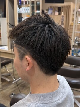 アルターリール(aL ter Rire) 韓国マッシュ/スパイキーショート/ブルーブラック/杉田花乃