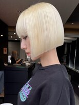 エイチ(H)&nbsp;xブリーチ/イメチェン/ホワイトブロンド/外ハネボブ/美髪/