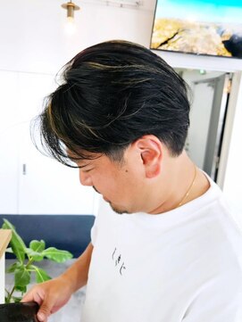 エイス 梅田 中津(Ace) センターパート 曲がる縮毛矯正 ハイライト