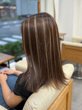 リングバイモアムー(Ring by Moremuu) ストレート　ハイライト