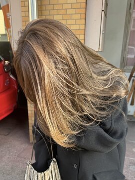 ネハス ナガオカ(nehus.nagaoka) ブリーチなし/イメチェン/ホワイトブロンド/外ハネボブ/美髪